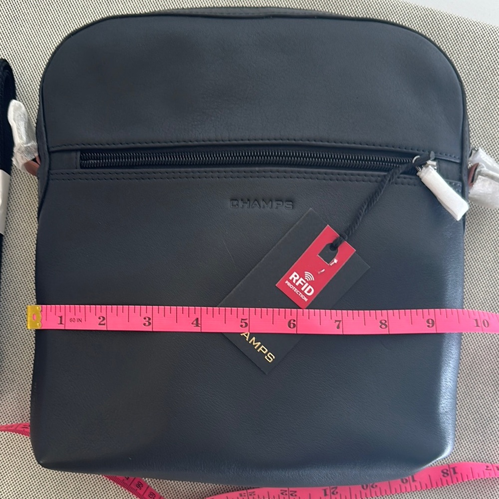 NWT Champs Onyx Leather Crossbody Bag with RFID Protection - Picture 10 of 10